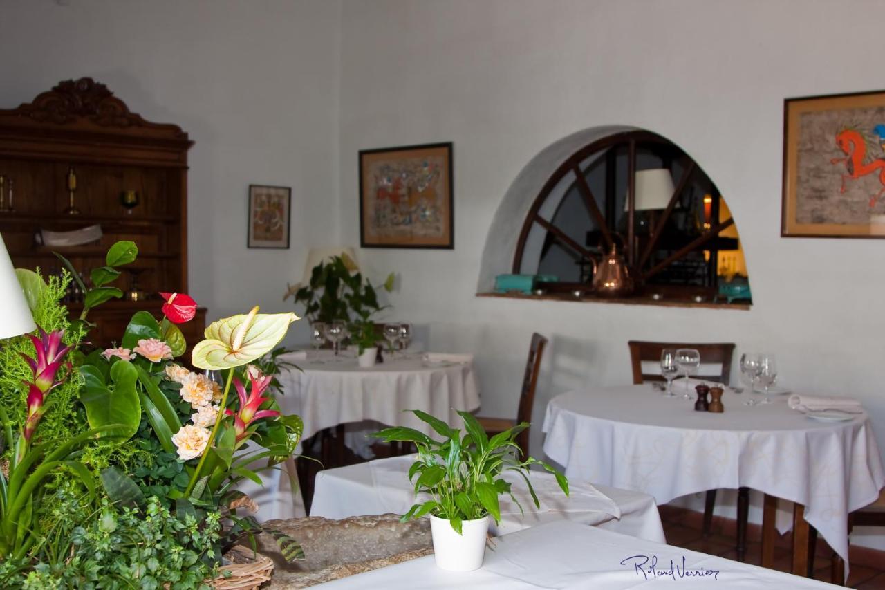 Hotel-Restaurant Le Moulin De La Camandoule Fayence Exterior foto